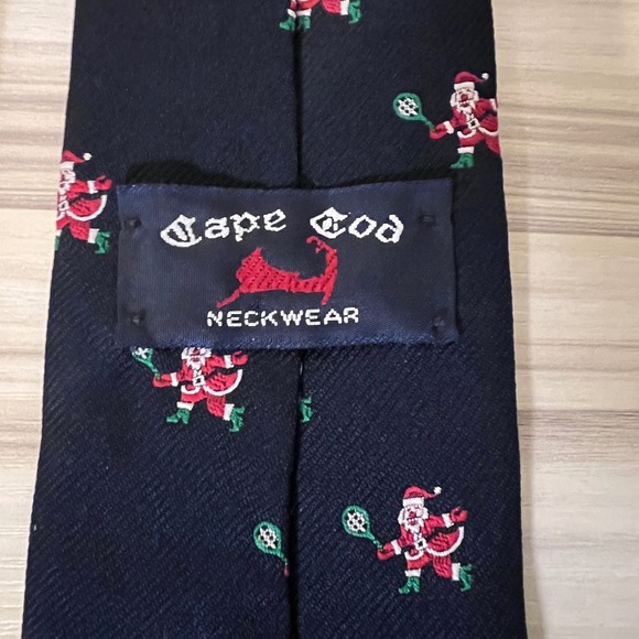 Cape Cod Neckwear Vintage Santa Claus Tennis Christmas Tie in Navy Blu e - Picture 3 of 3